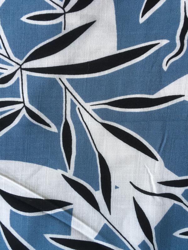 Feuilles de bambou bleu